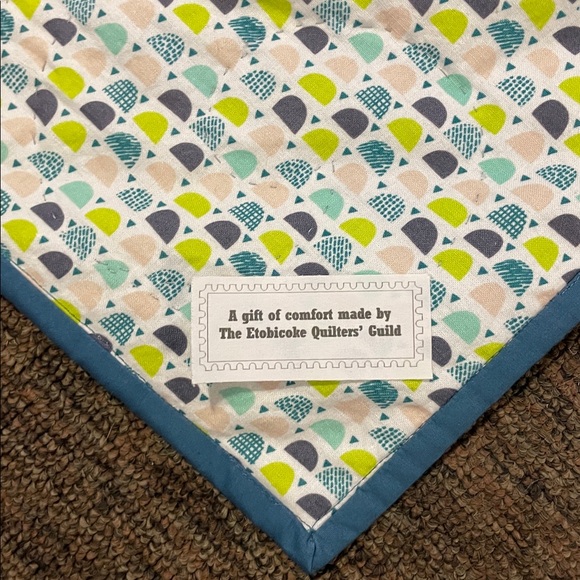 Colorful Owl and Bird Patterned Quilt 49x39 - Picture 8 of 8